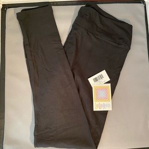 NWT LuLaroe Solid Black Leggings, TC